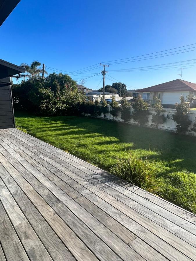 Orewa Homestay Rooms Окленд Экстерьер фото